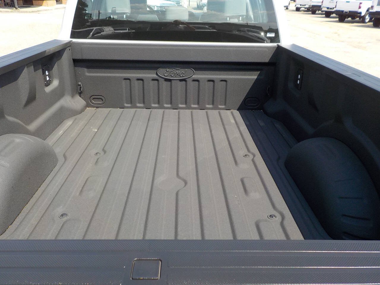 Used 2024 Ford F350 XL w/ 360-Degree Camera Package AWD/4WD image 5