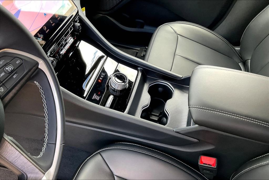 New 2025 Jeep Grand Cherokee Limited w/ Trailer Tow Package image 8