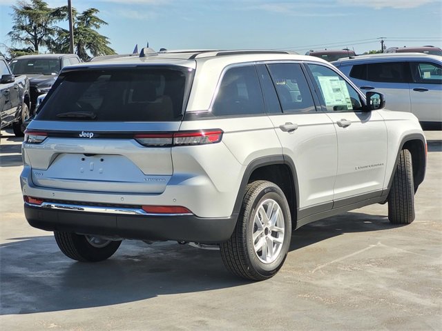 New 2025 Jeep Grand Cherokee Laredo X w/ Luxury Tech Group I image 4