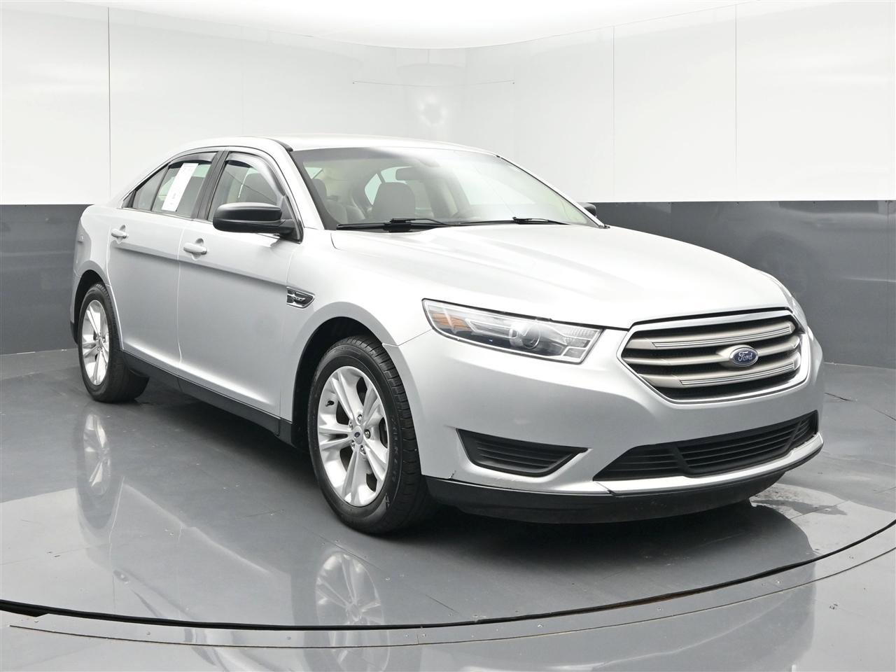Used 2019 Ford Taurus SE