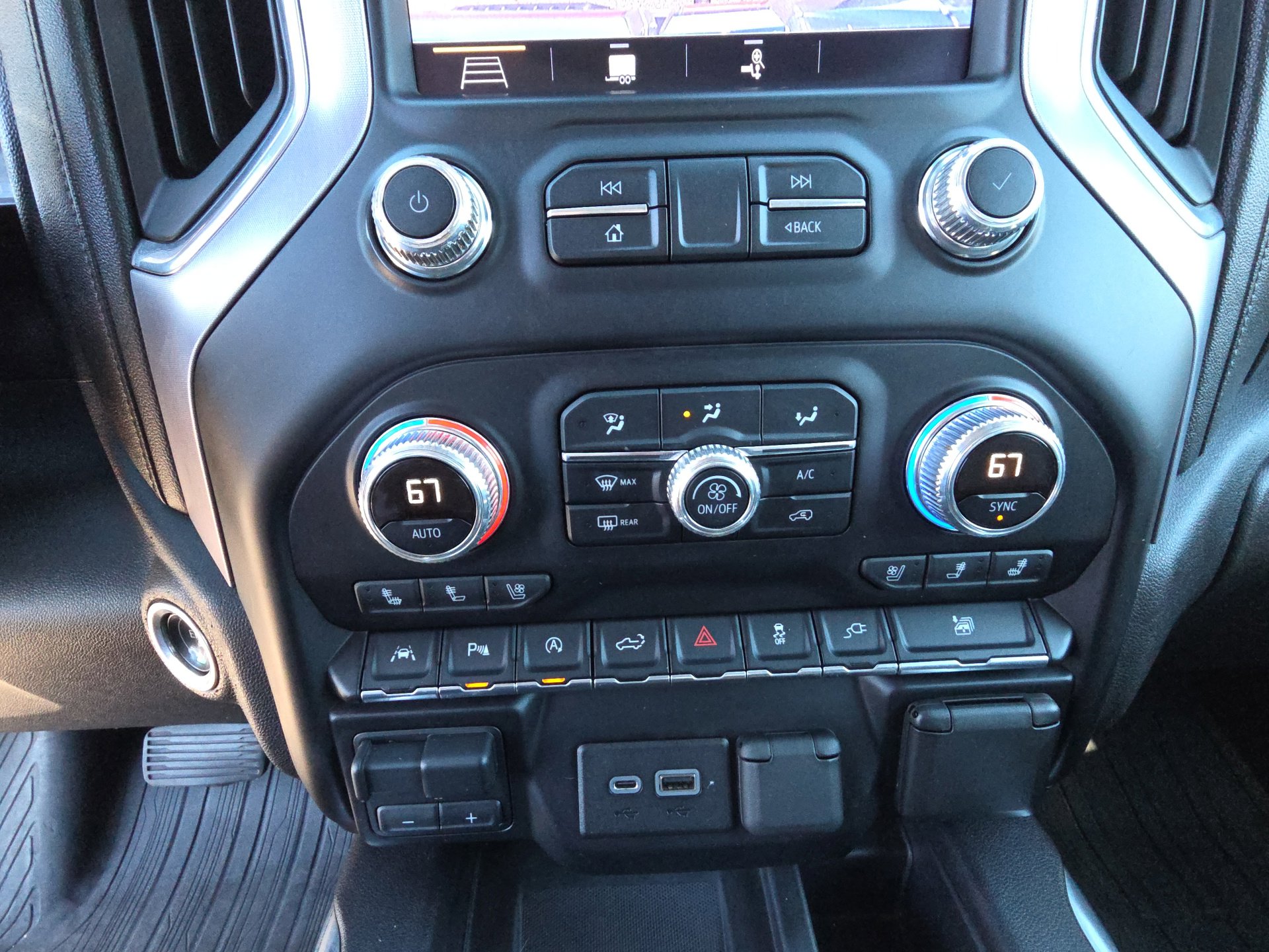 Used 2019 GMC Sierra 1500 SLT w/ SLT Premium Plus Package image 26