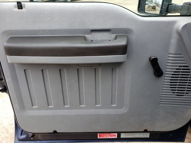 Used 2015 Ford F350 XL w/ Trailer Tow Package image 11