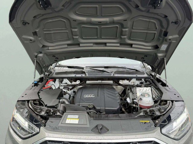 Certified 2023 Audi Q5 2.0T Premium Plus w/ Premium Plus Package AWD/4WD image 35