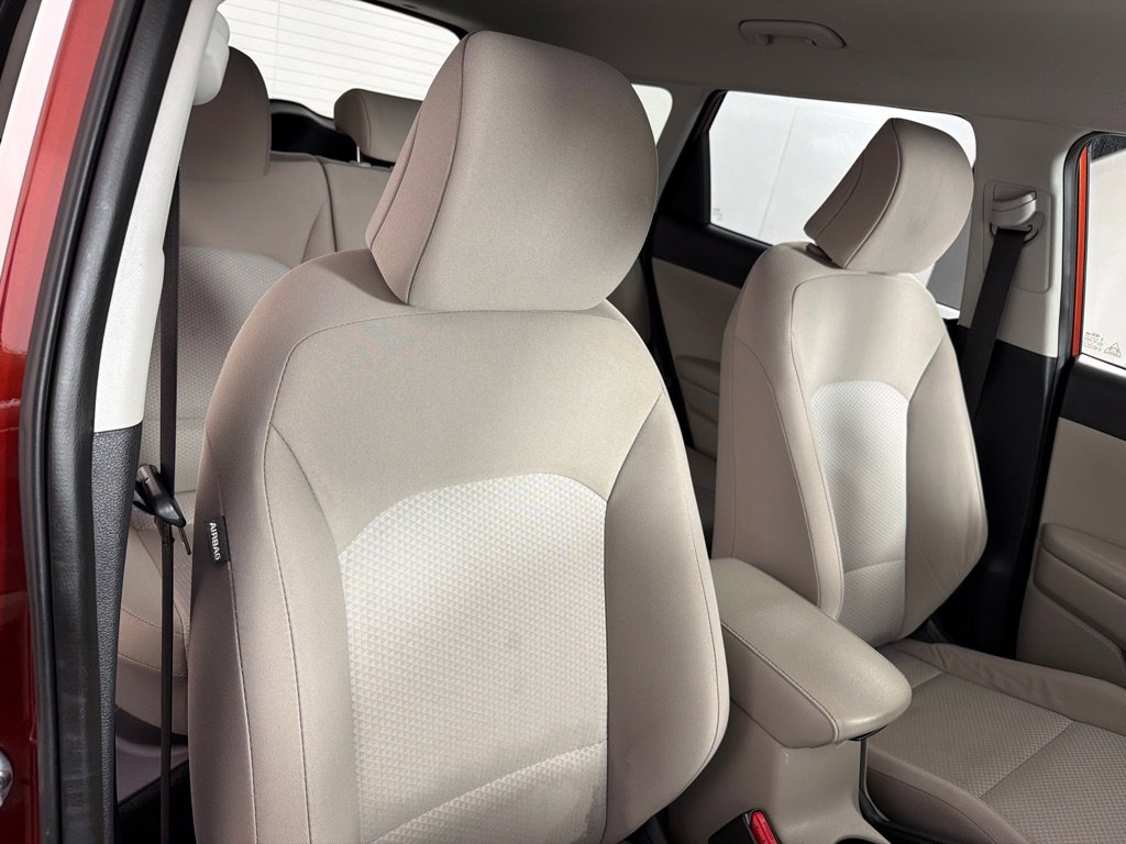 Used 2020 Kia Soul LX FWD image 17