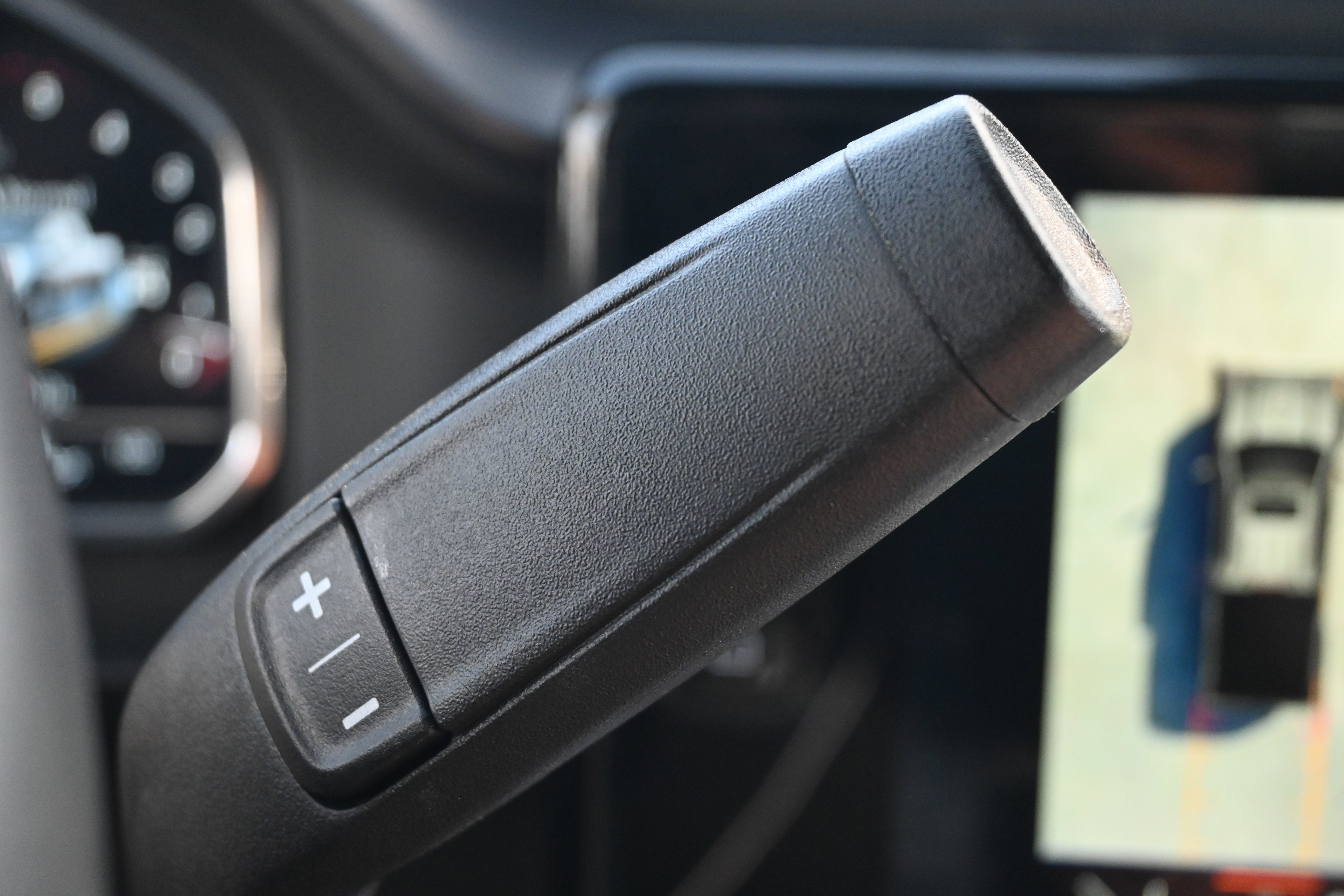 Used 2025 GMC Sierra 2500 Denali Ultimate image 28