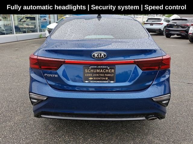 Used 2020 Kia Forte LXS FWD image 9