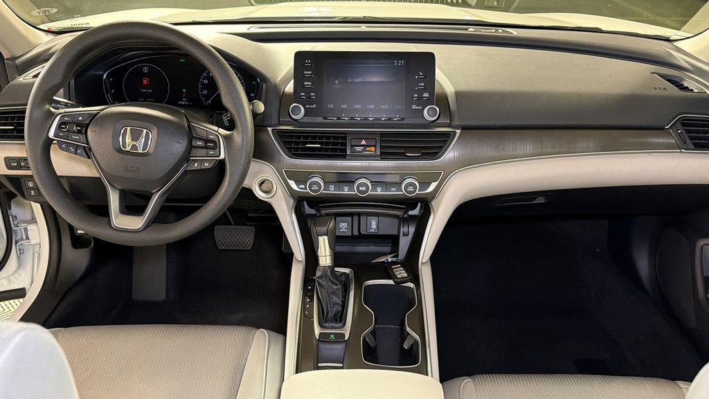 Used 2018 Honda Accord LX image 15