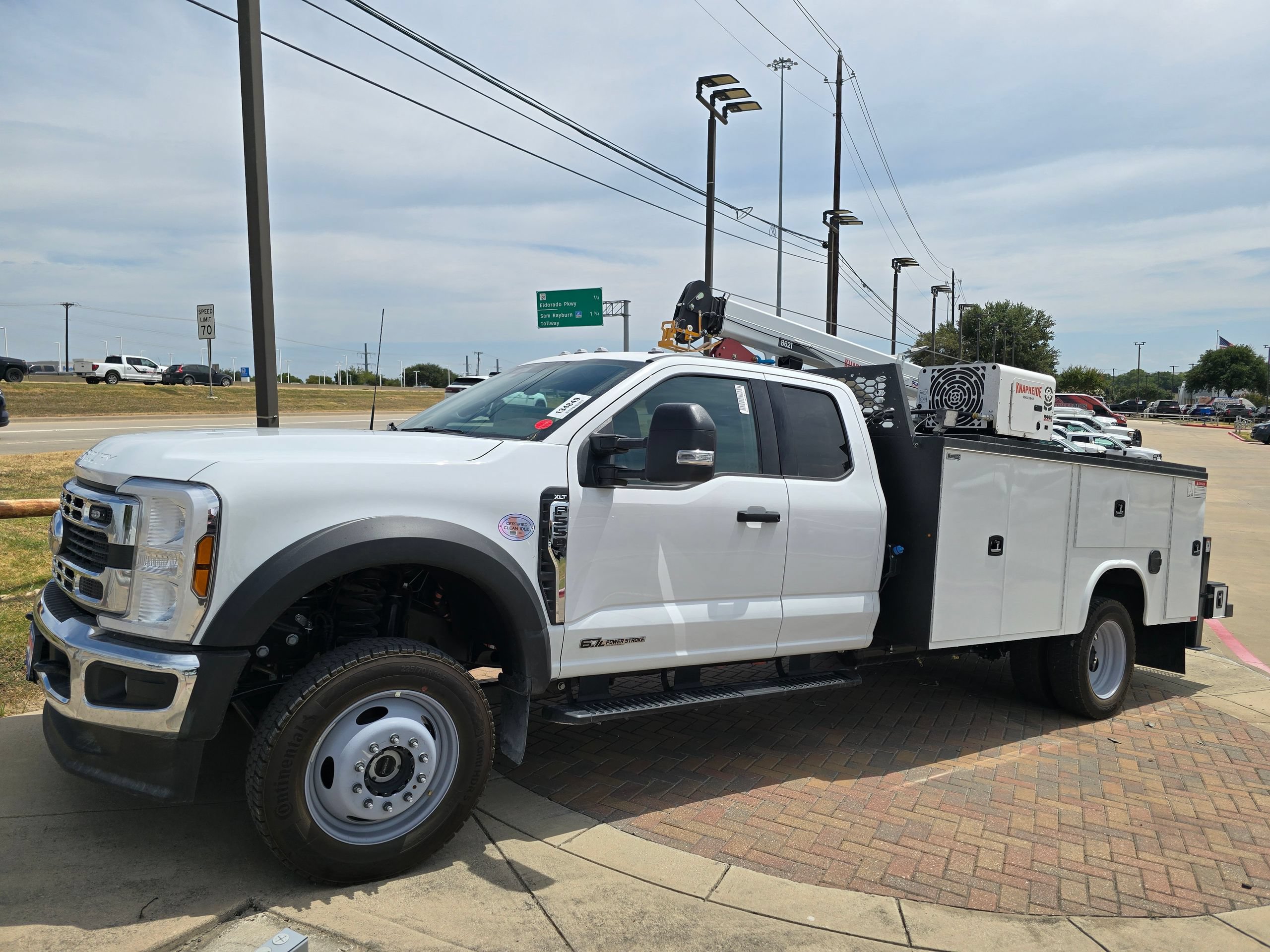 New 2026 Ford F550 4x4 Supercab Super Duty w/ XLT Value Package image 9