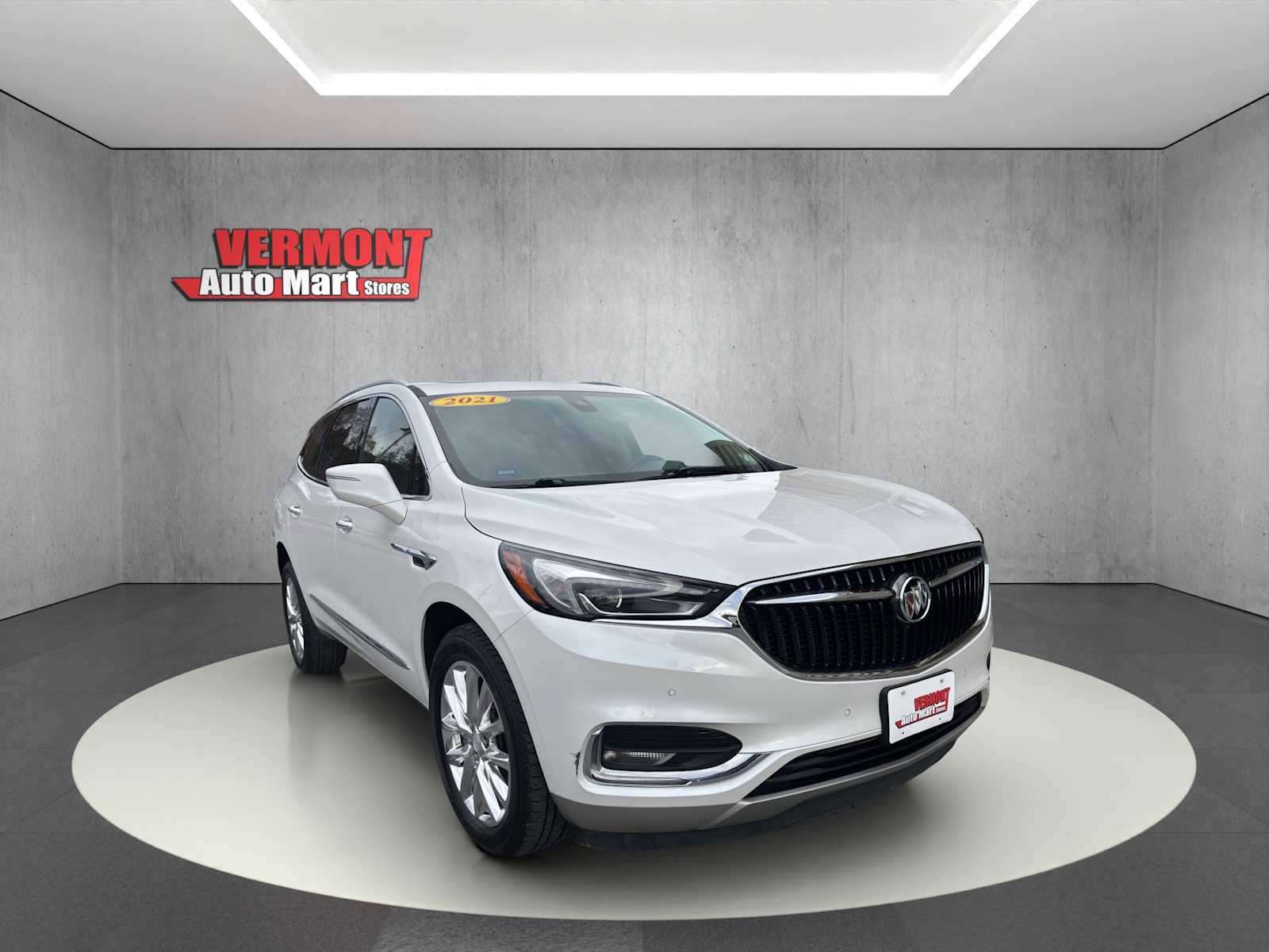 Used 2021 Buick Enclave Premium w/ Sun and Sites Package image 1
