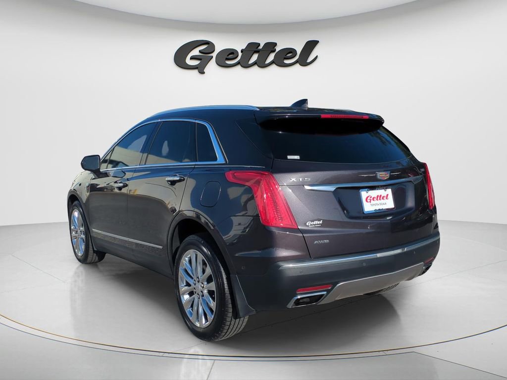 Used 2017 Cadillac XT5 Platinum w/ Driver Assist Package AWD/4WD image 7