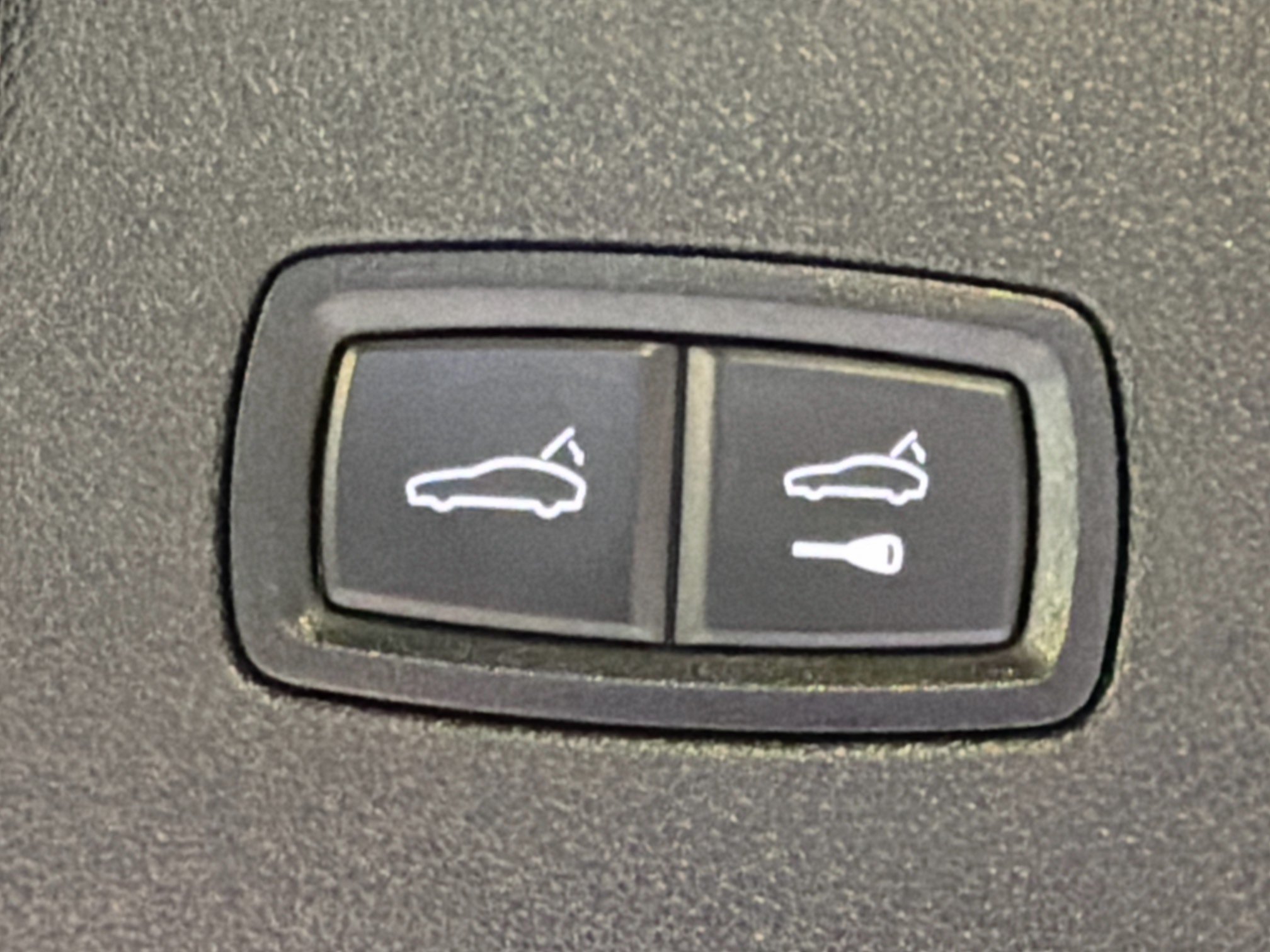 Certified 2020 Porsche Cayenne AWD/4WD image 14