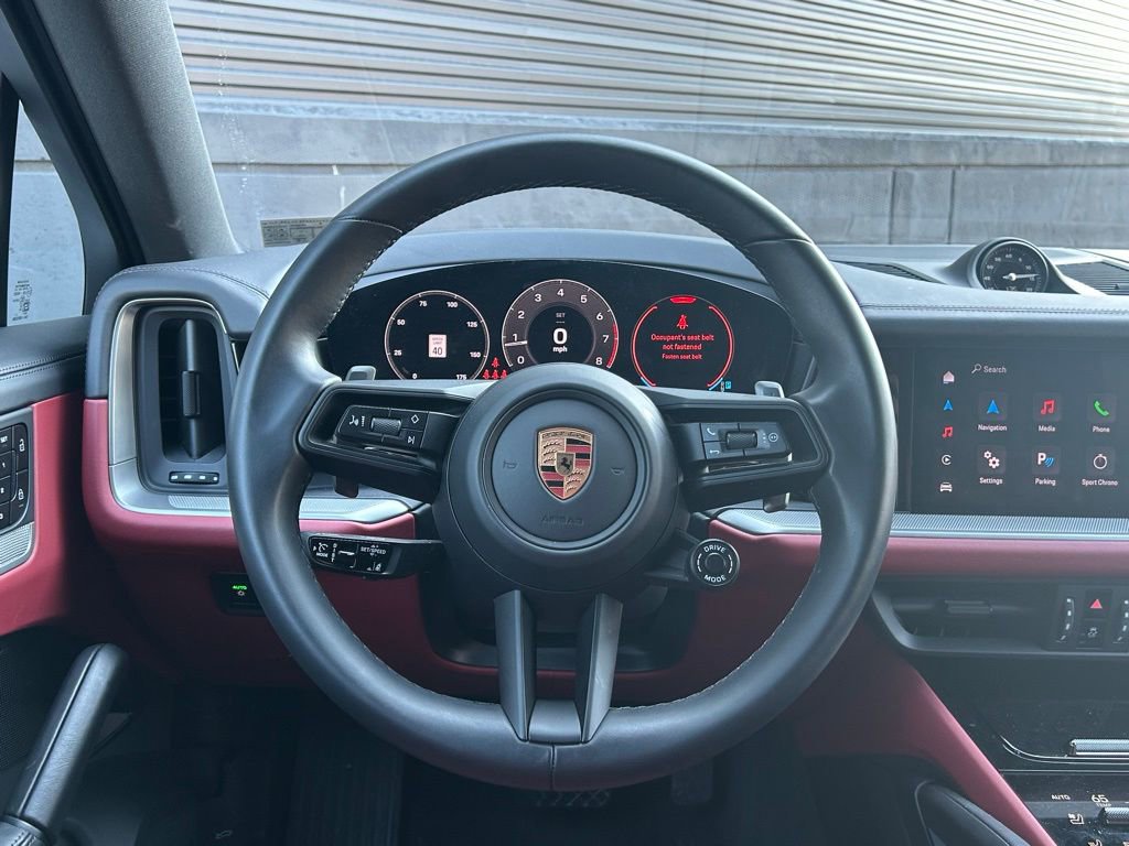 Certified 2025 Porsche Cayenne Coupe image 26