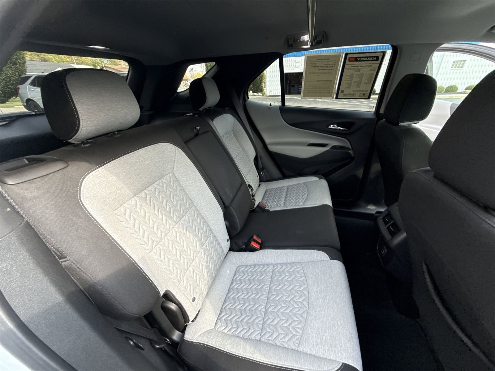 Used 2022 Chevrolet Equinox LS w/ LS Convenience Package image 24