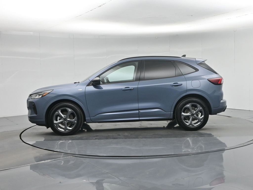 Used 2024 Ford Escape ST-Line w/ Equipment Group 301A image 21