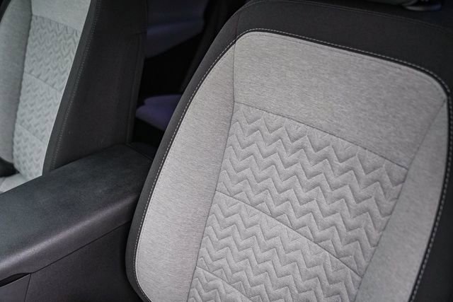 Used 2023 Chevrolet Equinox LS image 27