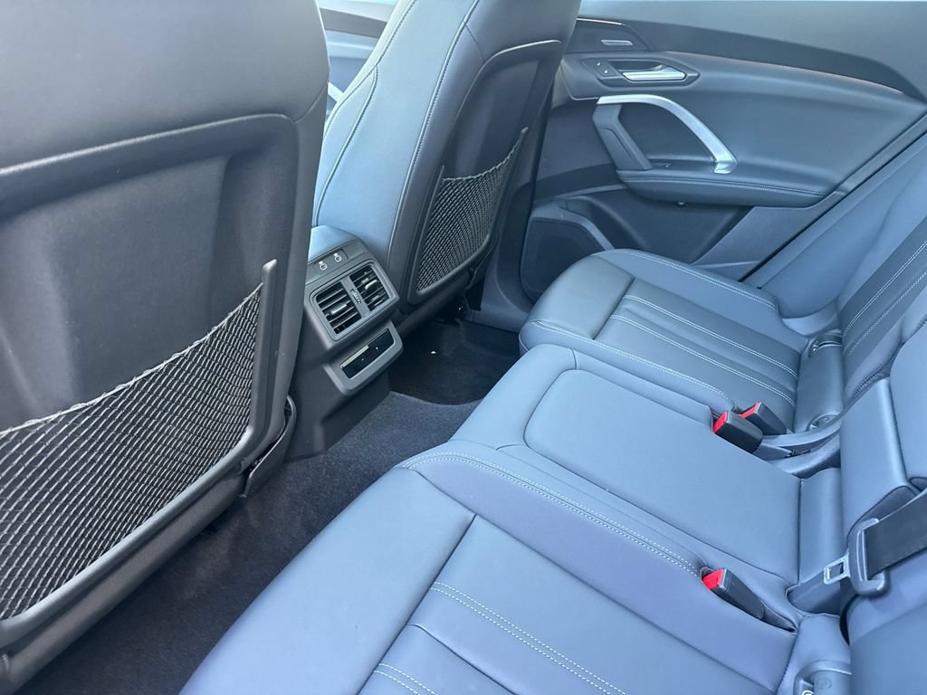 Certified 2025 Audi Q5 Premium w/ Premium Plus AWD/4WD image 18