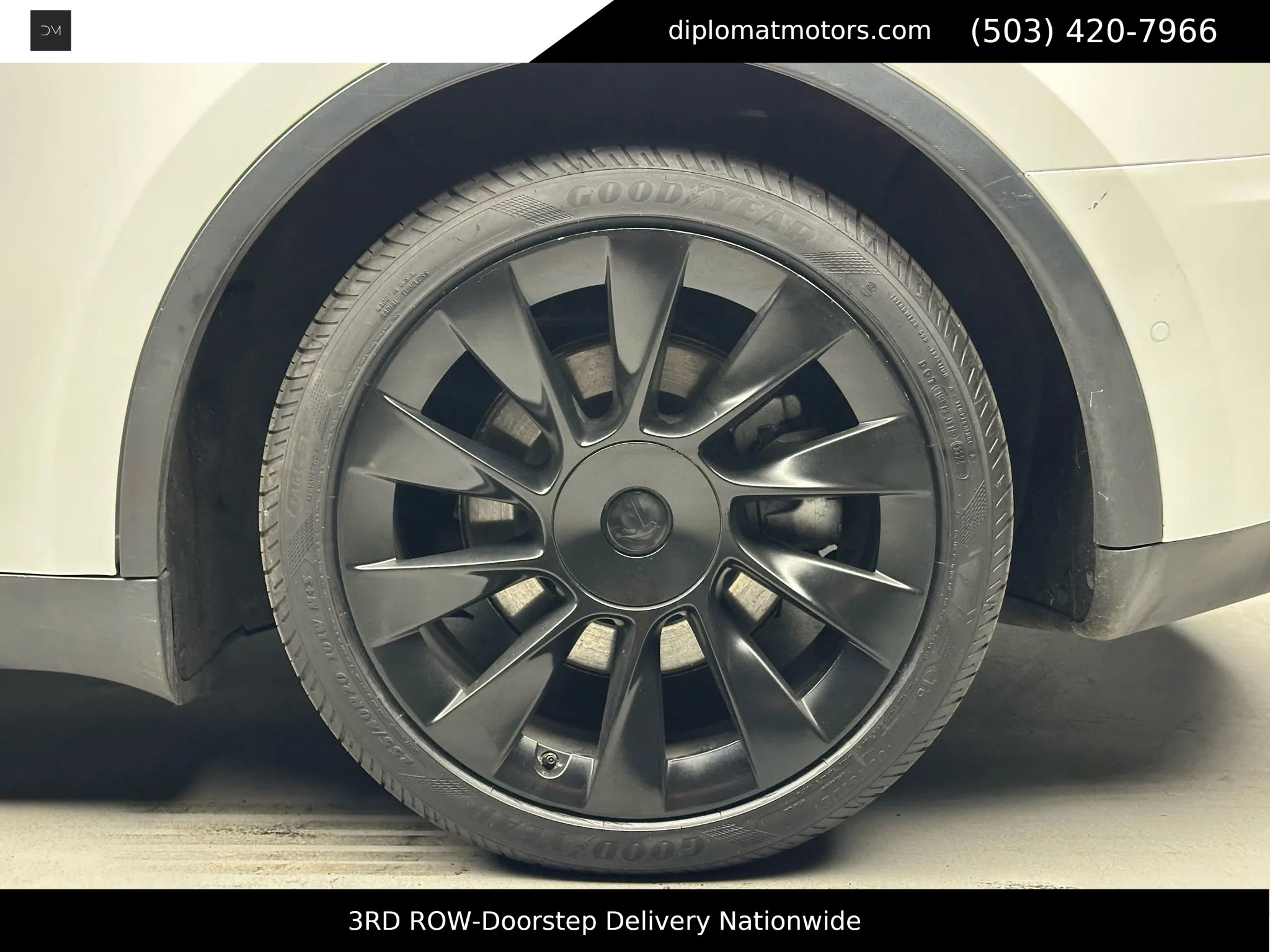 Used 2022 Tesla Model Y Long Range image 33