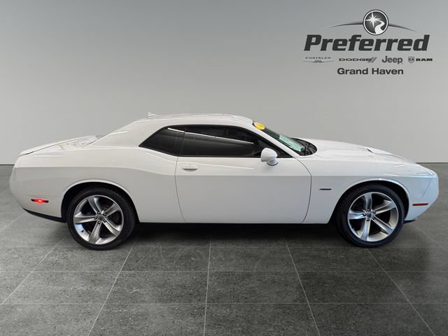 Used 2017 Dodge Challenger R/T w/ Sound Group RWD image 9