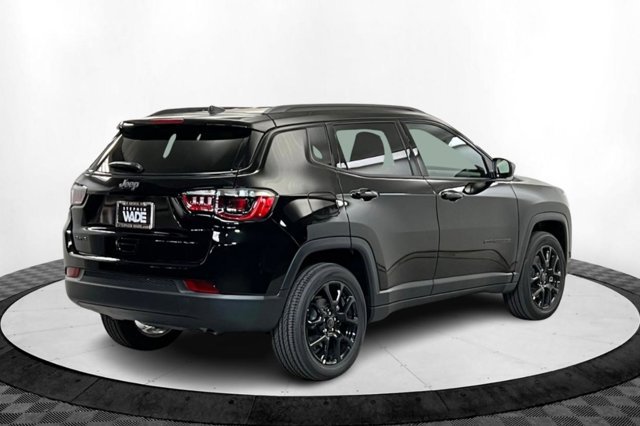 New 2026 Jeep Compass Latitude AWD/4WD image 5