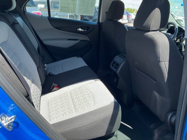 Used 2024 Chevrolet Equinox LS w/ Driver Confidence II Package image 17