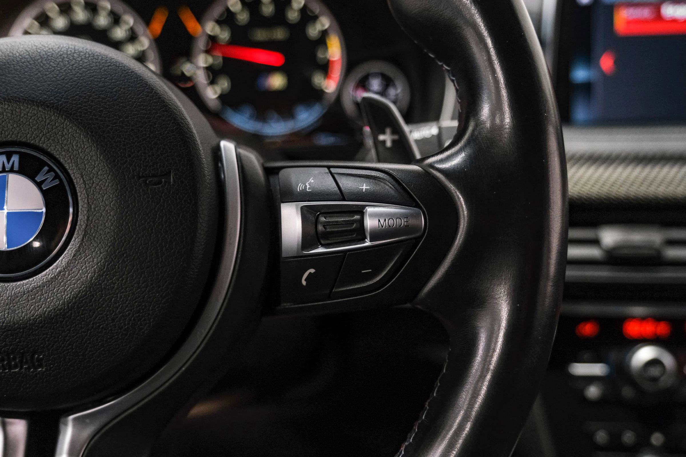 Used 2018 BMW X5 M image 16