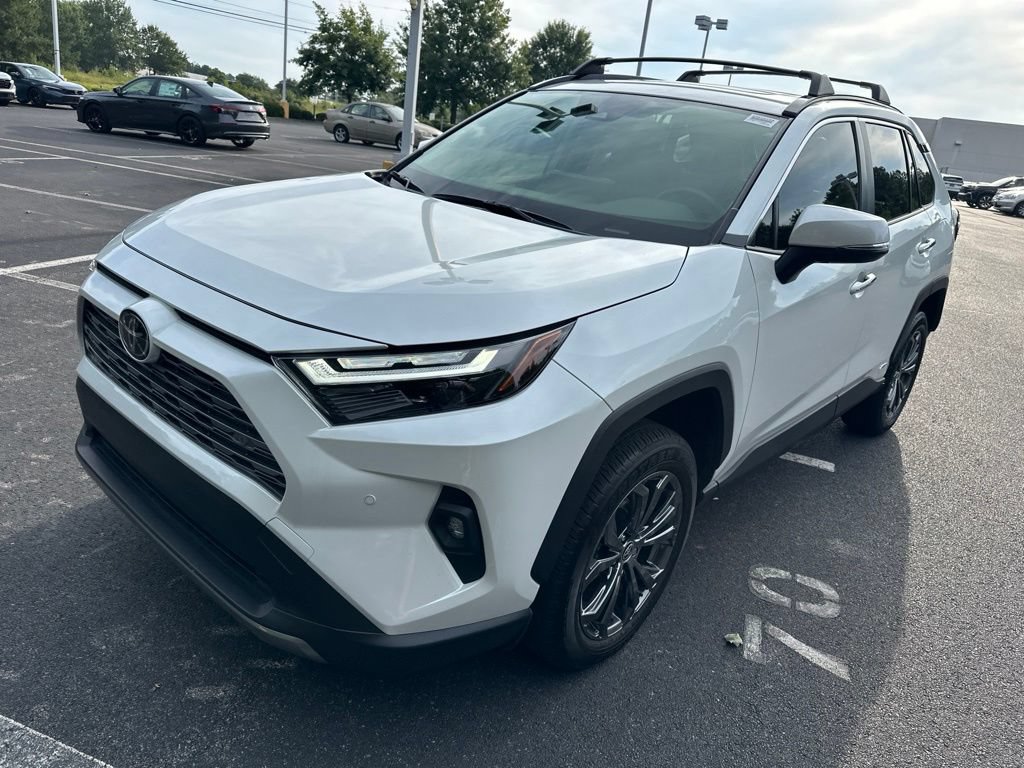 Used 2025 Toyota RAV4 Limited AWD/4WD image 7