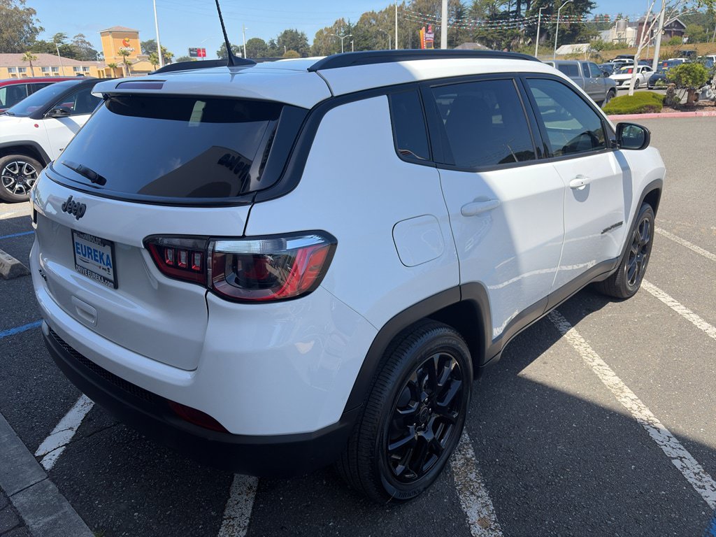 New 2026 Jeep Compass Latitude AWD/4WD image 20