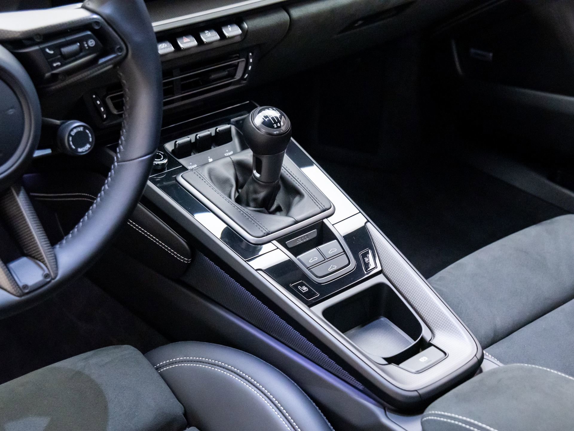 Certified 2022 Porsche 911 Carrera GTS image 13