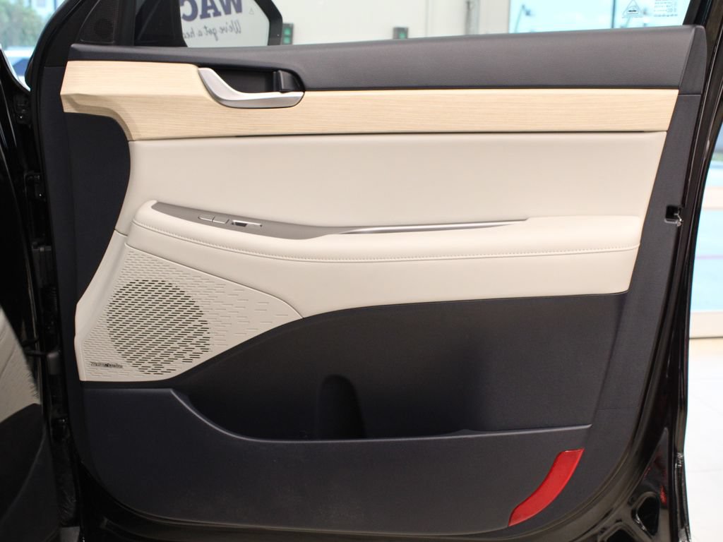 Used 2023 Hyundai Palisade Calligraphy w/ Winter Package FWD image 18