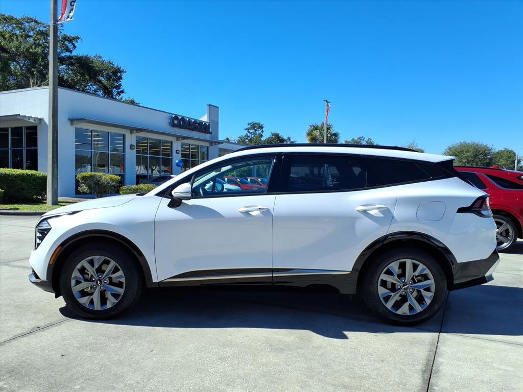 Used 2024 Kia Sportage SX image 4