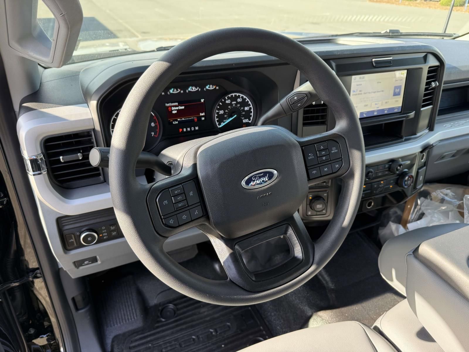 New 2026 Ford F250 XL w/ XL Chrome Package image 12