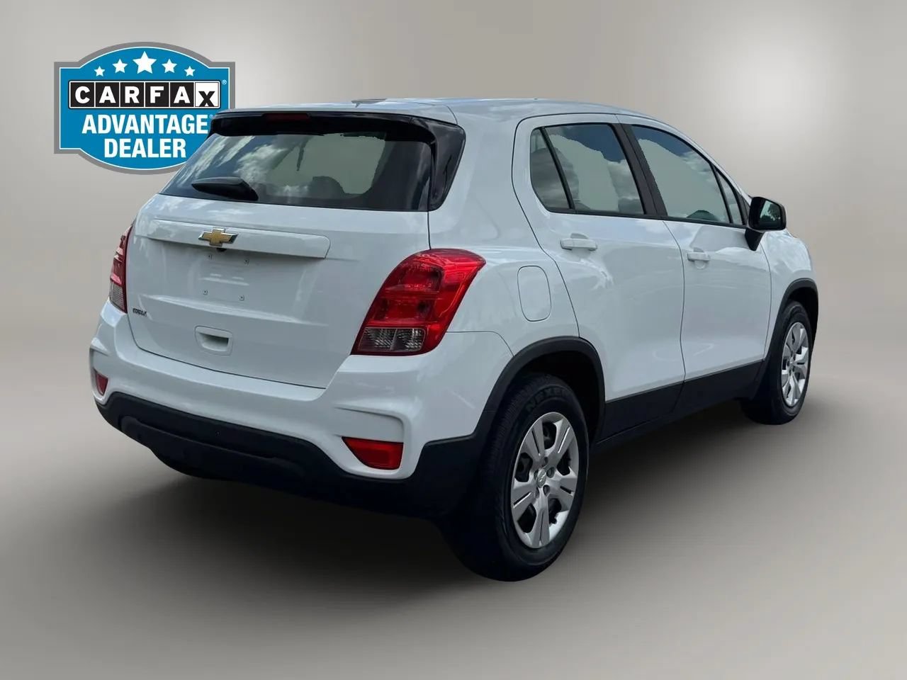 Used 2017 Chevrolet Trax LS FWD image 5