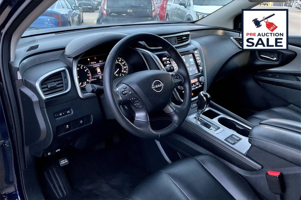 Used 2023 Nissan Murano SV image 13