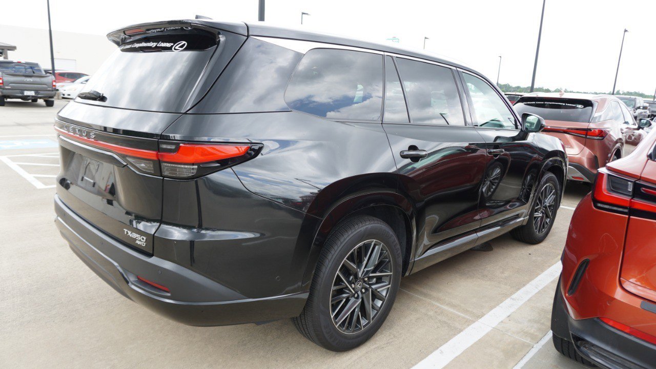 Certified 2025 Lexus TX 350 AWD w/ Technology Package image 4
