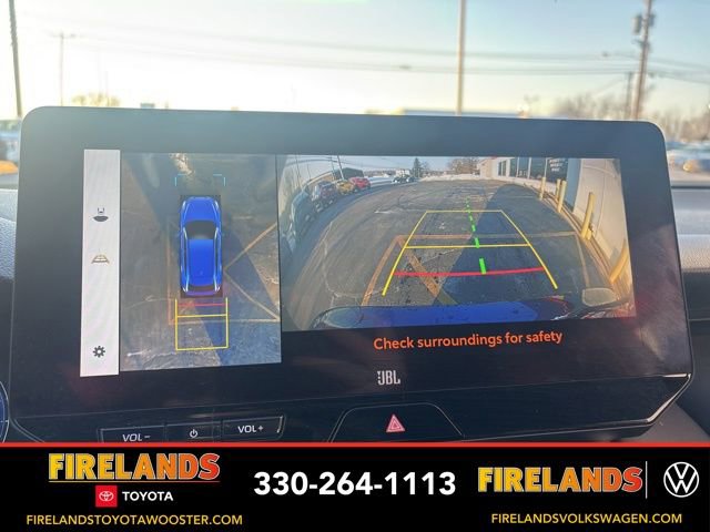 Used 2023 Toyota Venza Limited image 25