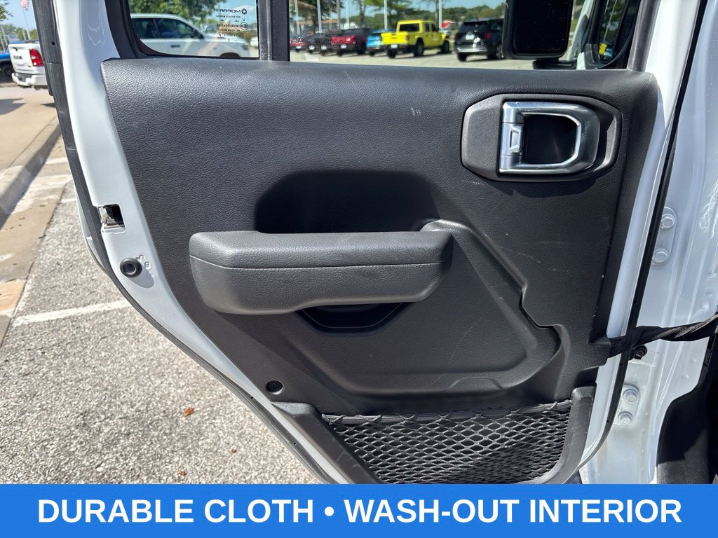 Used 2022 Jeep Wrangler Unlimited Sport AWD/4WD image 17