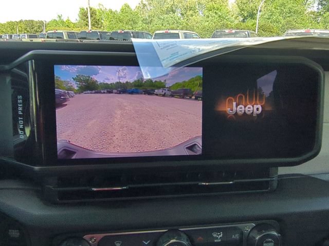New 2026 Jeep Gladiator Sport AWD/4WD image 23