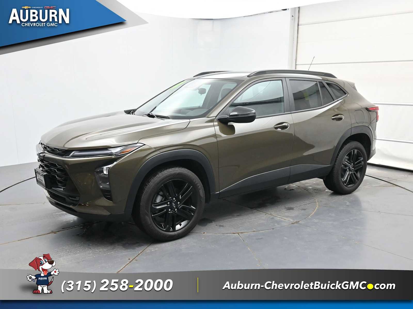 Used 2024 Chevrolet Trax ACTIV FWD image 2