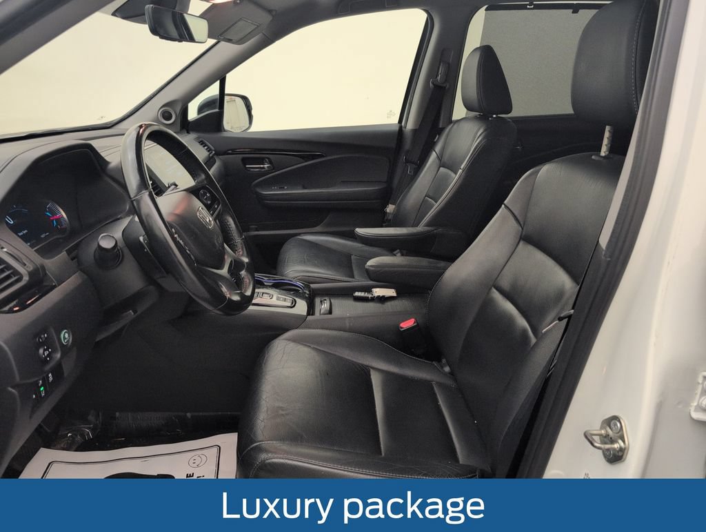Used 2020 Honda Pilot Touring image 4