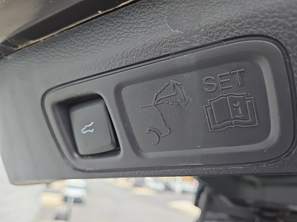 Used 2024 Ford Expedition Limited AWD/4WD image 57