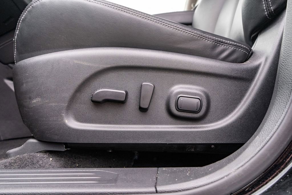 Used 2024 Nissan Murano SV w/ SV Midnight Edition Package image 19