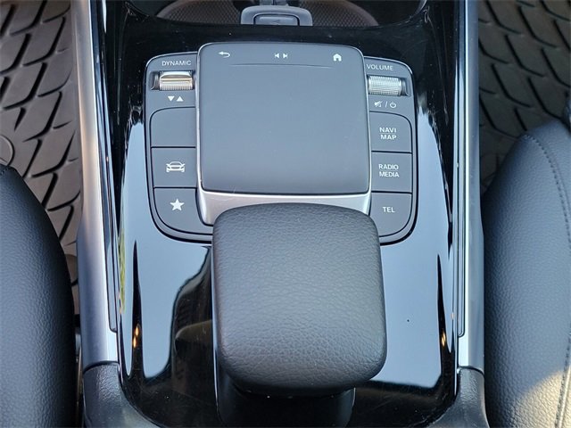 Certified 2021 Mercedes-Benz GLB 250 4MATIC image 23