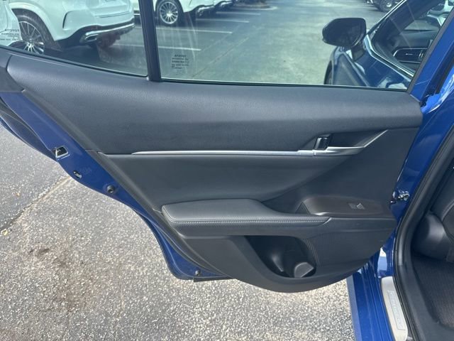 Used 2023 Toyota Camry XLE image 22