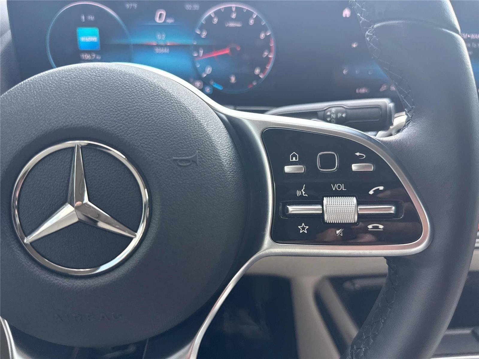 Used 2022 Mercedes-Benz GLA 250 4MATIC image 19