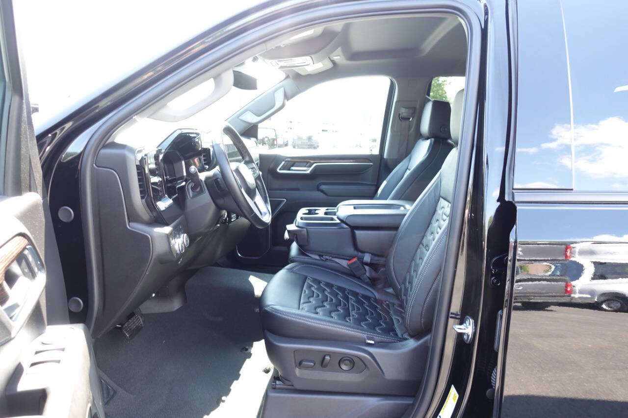 Used 2025 GMC Sierra 1500 Elevation AWD/4WD image 20
