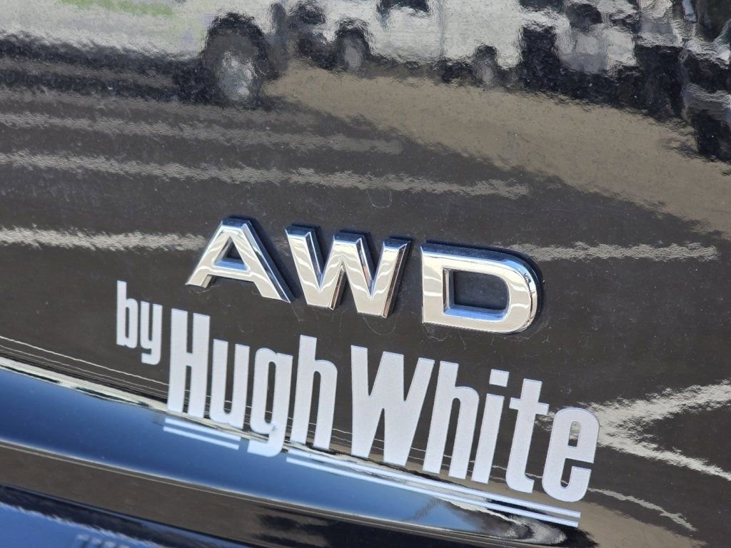 Used 2023 Nissan Rogue S image 28