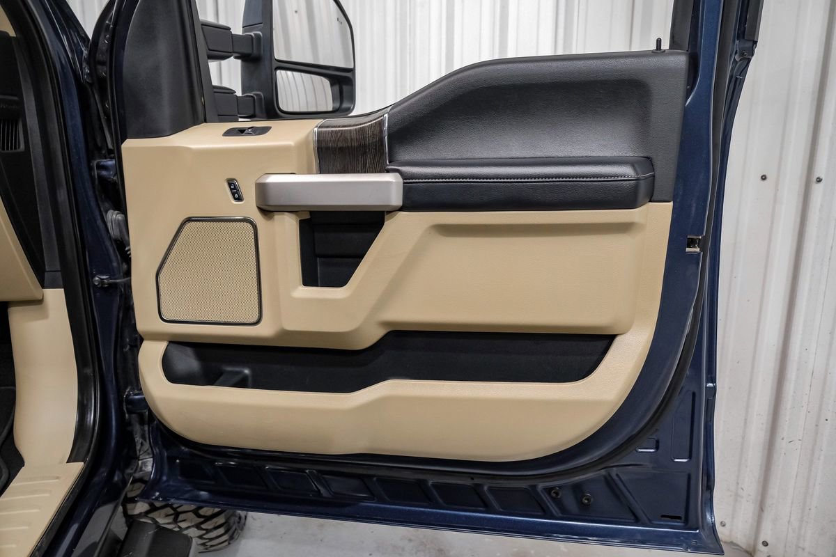 Used 2020 Ford F250 Lariat w/ Lariat Ultimate Package image 47