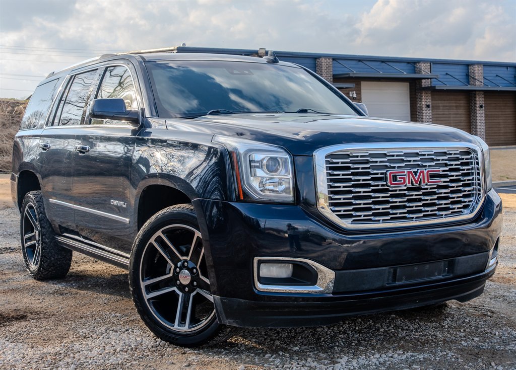 Used 2018 GMC Yukon Denali w/ Denali Ultimate Package AWD/4WD image 6