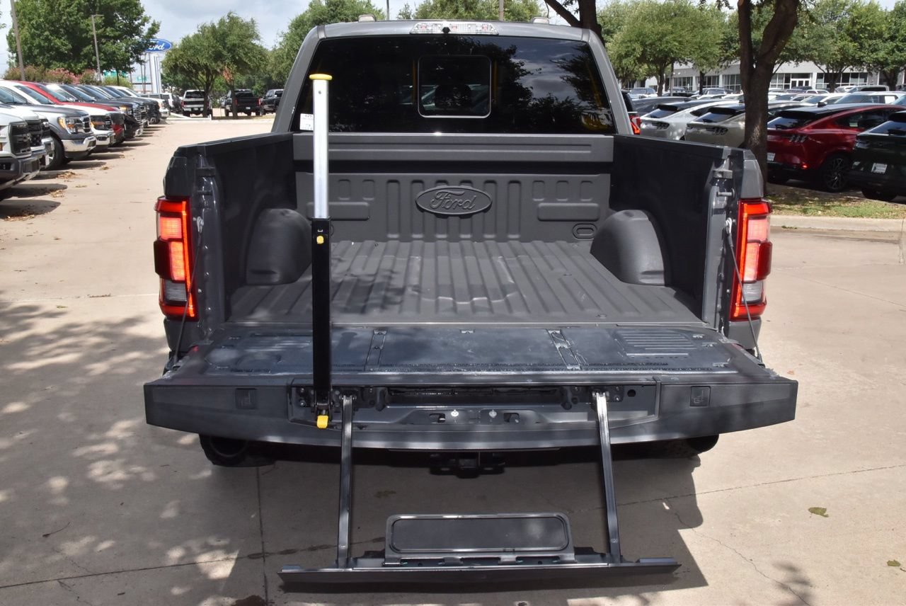 Certified 2021 Ford F150 Raptor w/ Equipment Group 801A High AWD/4WD image 41