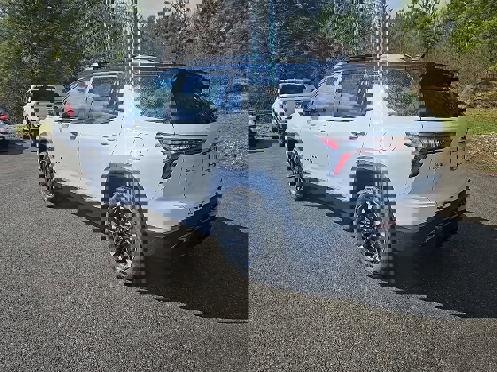 New 2026 Chevrolet Equinox RS w/ Convenience Package III image 3